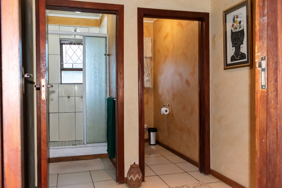 4 Bedroom Property for Sale in Theescombe Eastern Cape